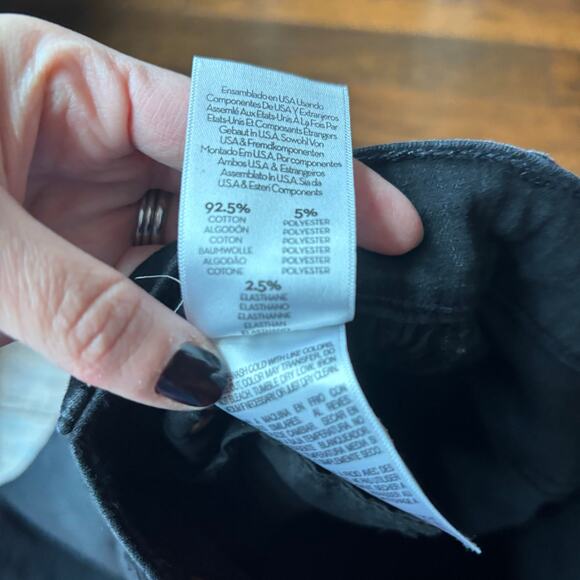 Mother Insider Crop Step Fray Jeans in Not Guilty Sz 28 Black - Picture 4 of 13